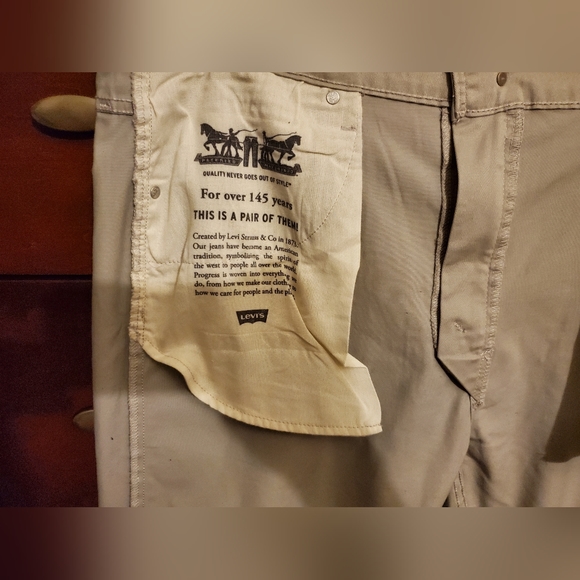 Mens Levi's Gray Reguler Fit 502  Jean - Picture 7 of 12